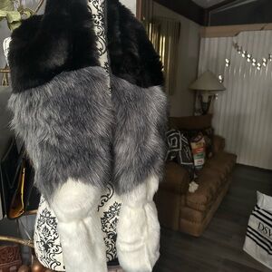 Faux Fur Gradient Scarf - Black, Gray & White
